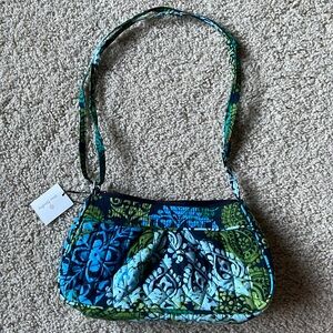 Vera Bradley purse NWT! Never used, cute design!